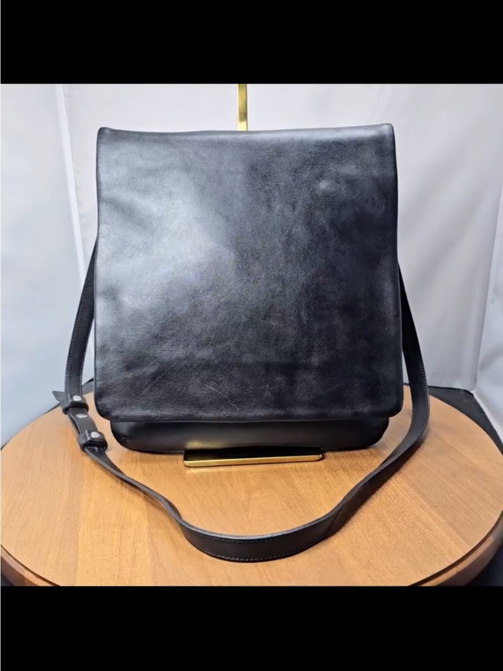 Coach Black Leather Chelsea Hippy Flap Messenger Crossbody Bag - Costa Rica 2000
